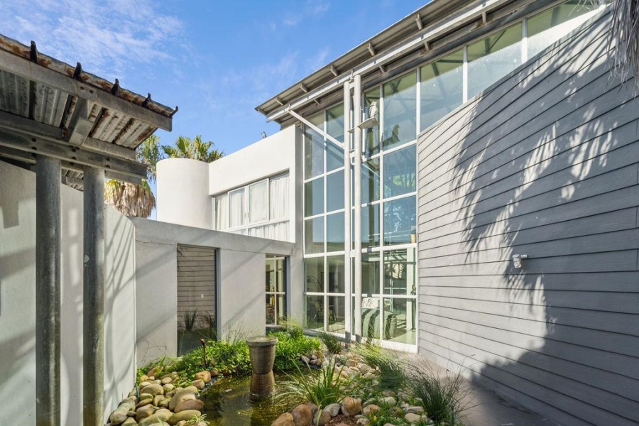 3 Bedroom Property for Sale in Sunset Beach Western Cape